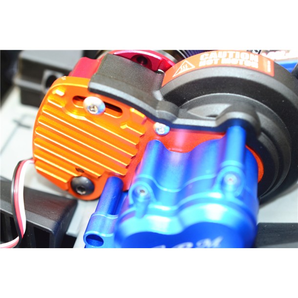 ALUMINUM MOTOR PLATE WITH HEAT SINK FINS--ER2018A