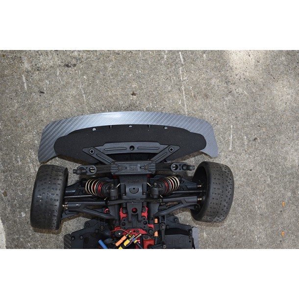 CARBON FIBER FRONT CHASSIS FOR ARRMA 1/7 INFRACTION / LIMITLESS V2