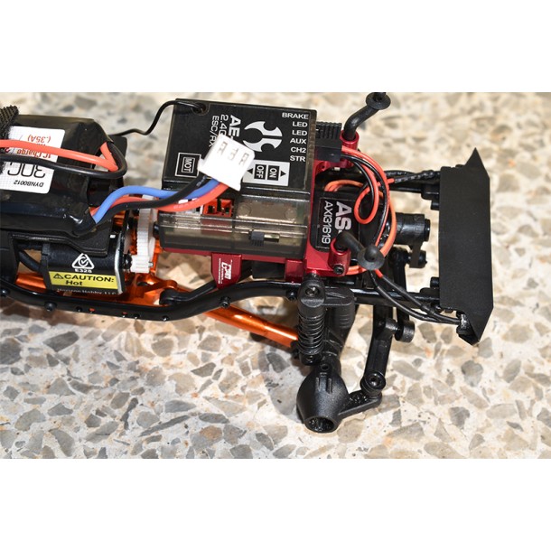 ALUMINUM ADJUSTABLE FRONT&REAR DAMPER MOUNT FOR AXIAL 1/24 SCX24