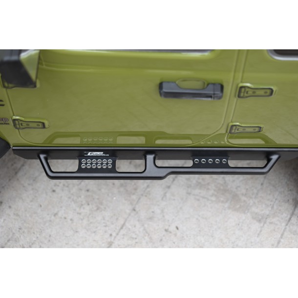 ALUMINUM SIDE STEPS (SILVER INLAY VERSION) FOR AXIAL 1/6 SCX6 
