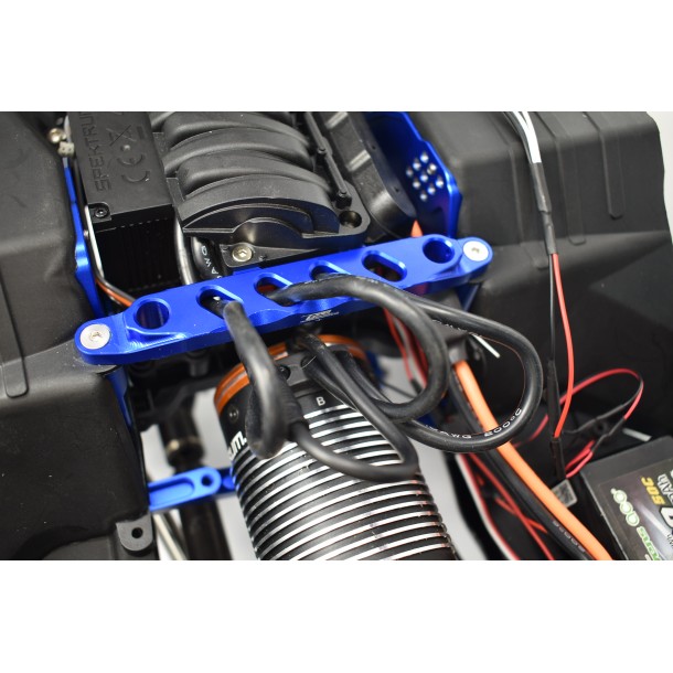 ALUMINUM FRONT CHASSIS BRACE FOR AXIAL 1/6 SCX6