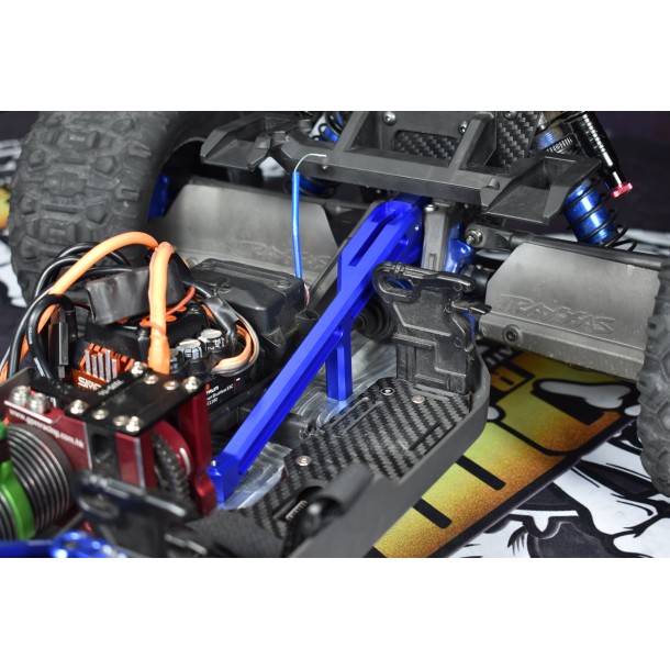 ALUMINUM 7075-T6 REAR CHASSIS BRACE FOR TRAXXAS 1/8 SLEDGE