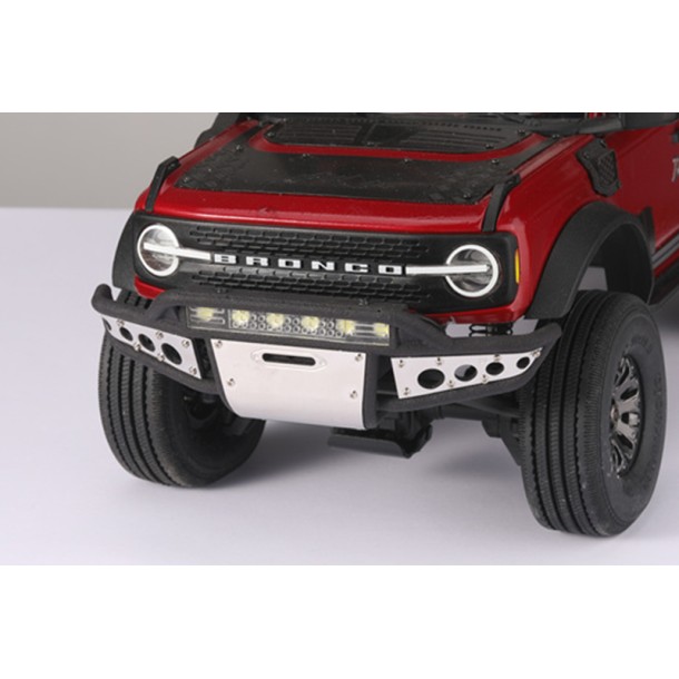 NYLON AND STAINLESS STEEL UNIVERSAL FRONT BUMPER WITH 6 LED LIGHT BULBS FOR TRAXXAS 1/18 TRX4M FORD BRONCO / LAND ROVER DEFENDER