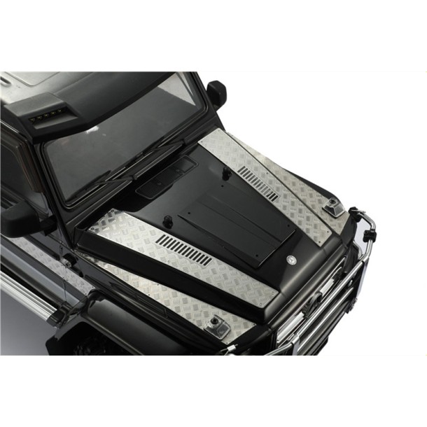 SCALE ACCESSORIES: STAINLESS STEEL SLIP PROOF TREAD & FENDER VENT FOR TRAXXAS TRX6 G63/TRX4 G500