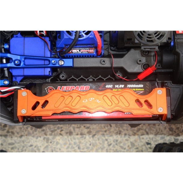 ALUMINUM BATTERY HOLD-DOWN FOR TRAXXAS 1/10 MAXX 1.0