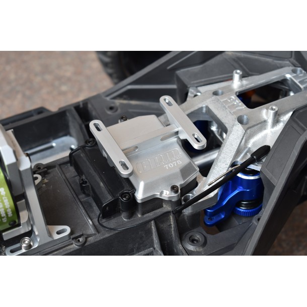 ALUMINUM 7075-T6 RECEIVER BOX COVER WITH ELECTRIC ADJUSTMENT BRACKET FOR TRAXXAS 1/6 XRT 8S / X-MAXX
